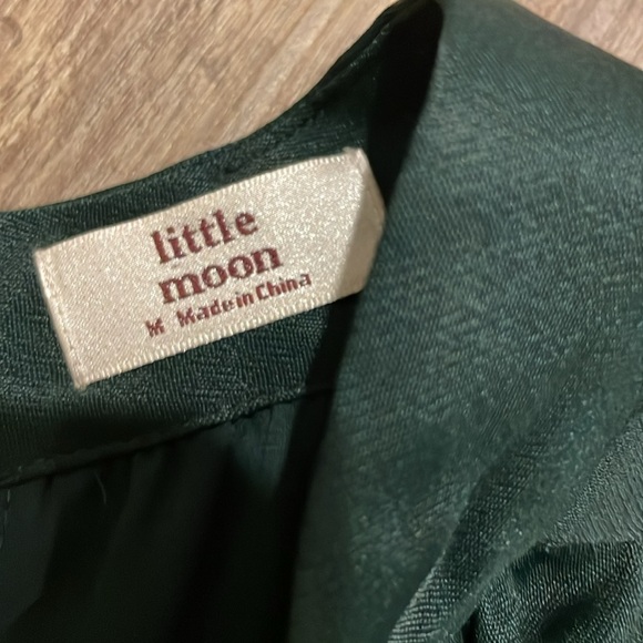 Little moon green silk dress medium - Picture 2 of 9